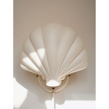 Shell metal wall lamp, Rose