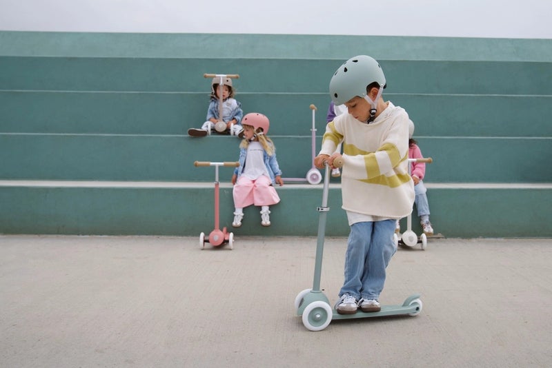 Banwood Eco kolmipy&ouml;r&auml;inen lasten potkulauta, Clay